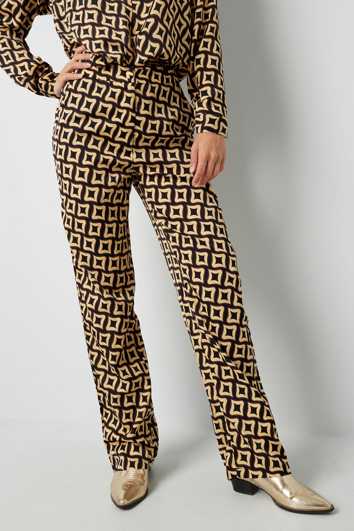 Pants retro print black