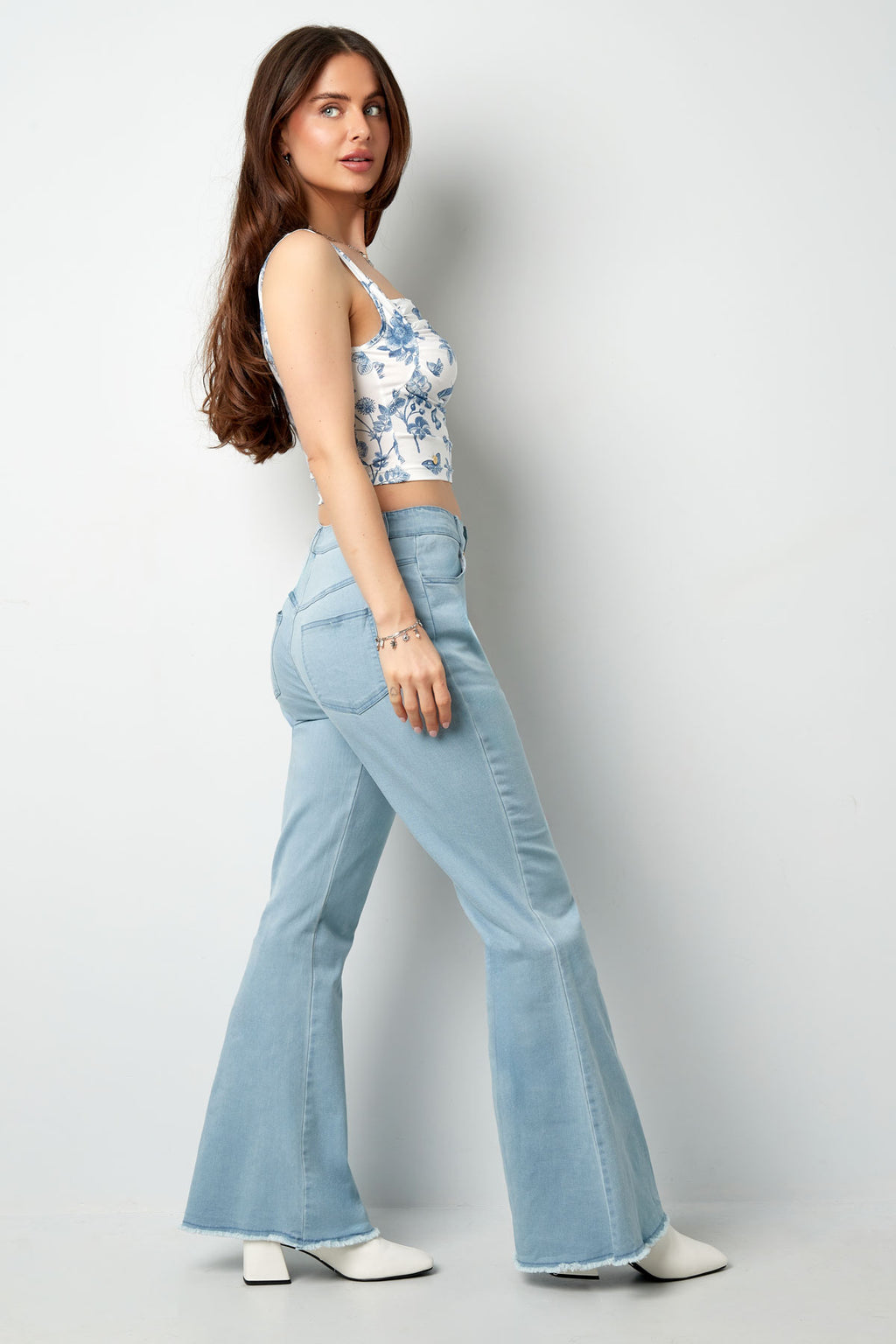 Flared jeans