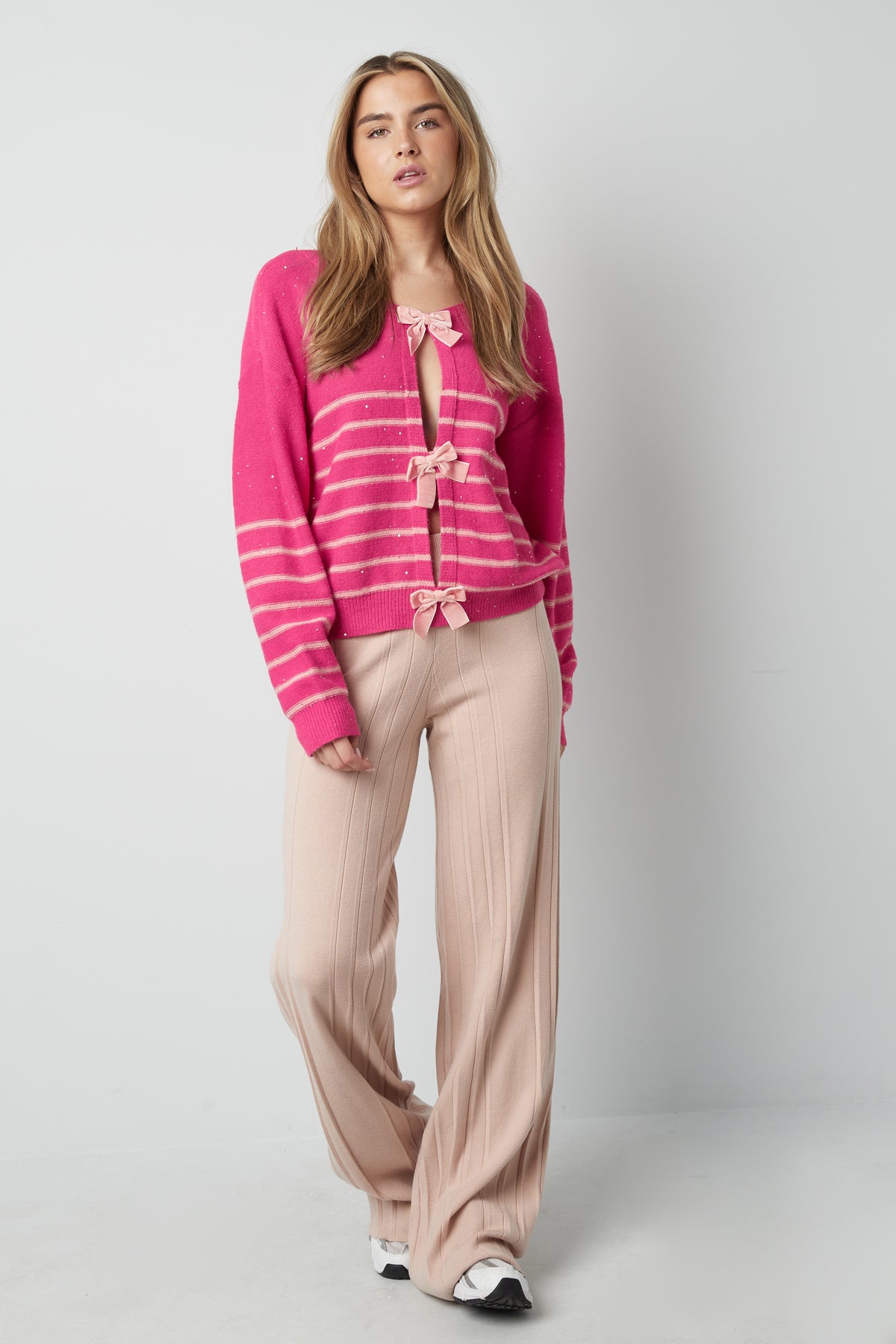 Bow Delight cardigan