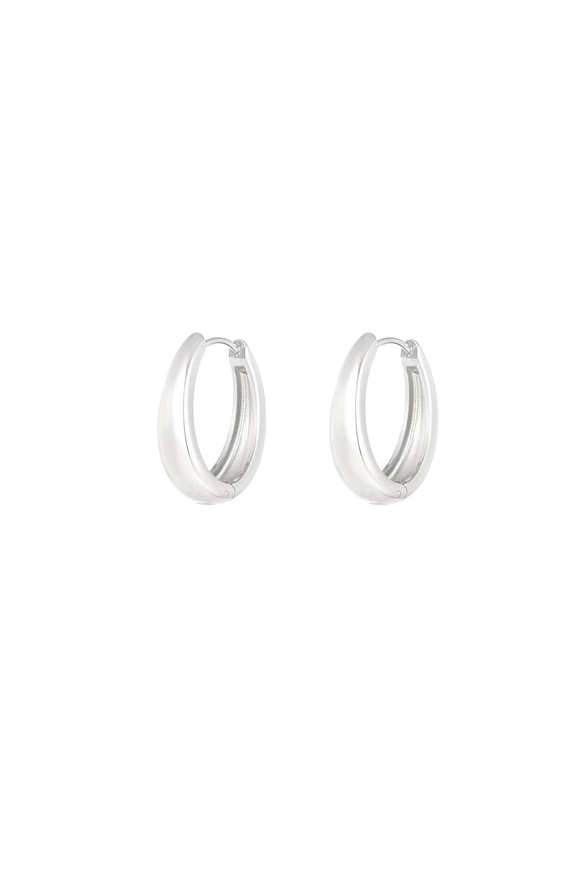 classy hoop earrings