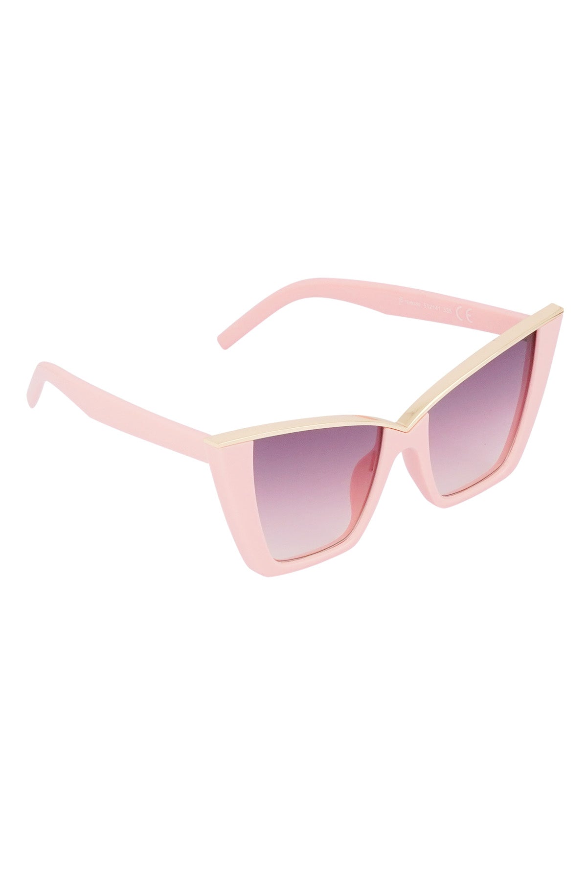 Chic sunglasses