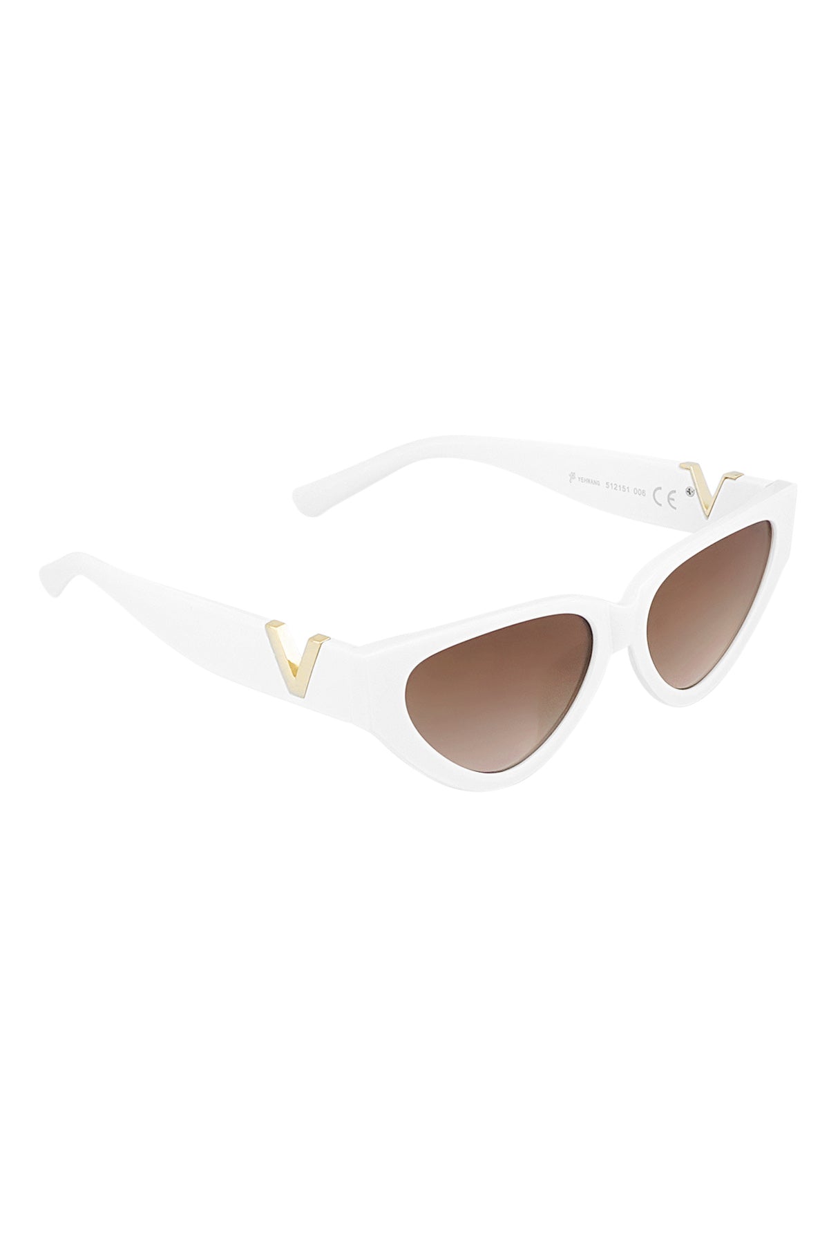V statement sunglasses