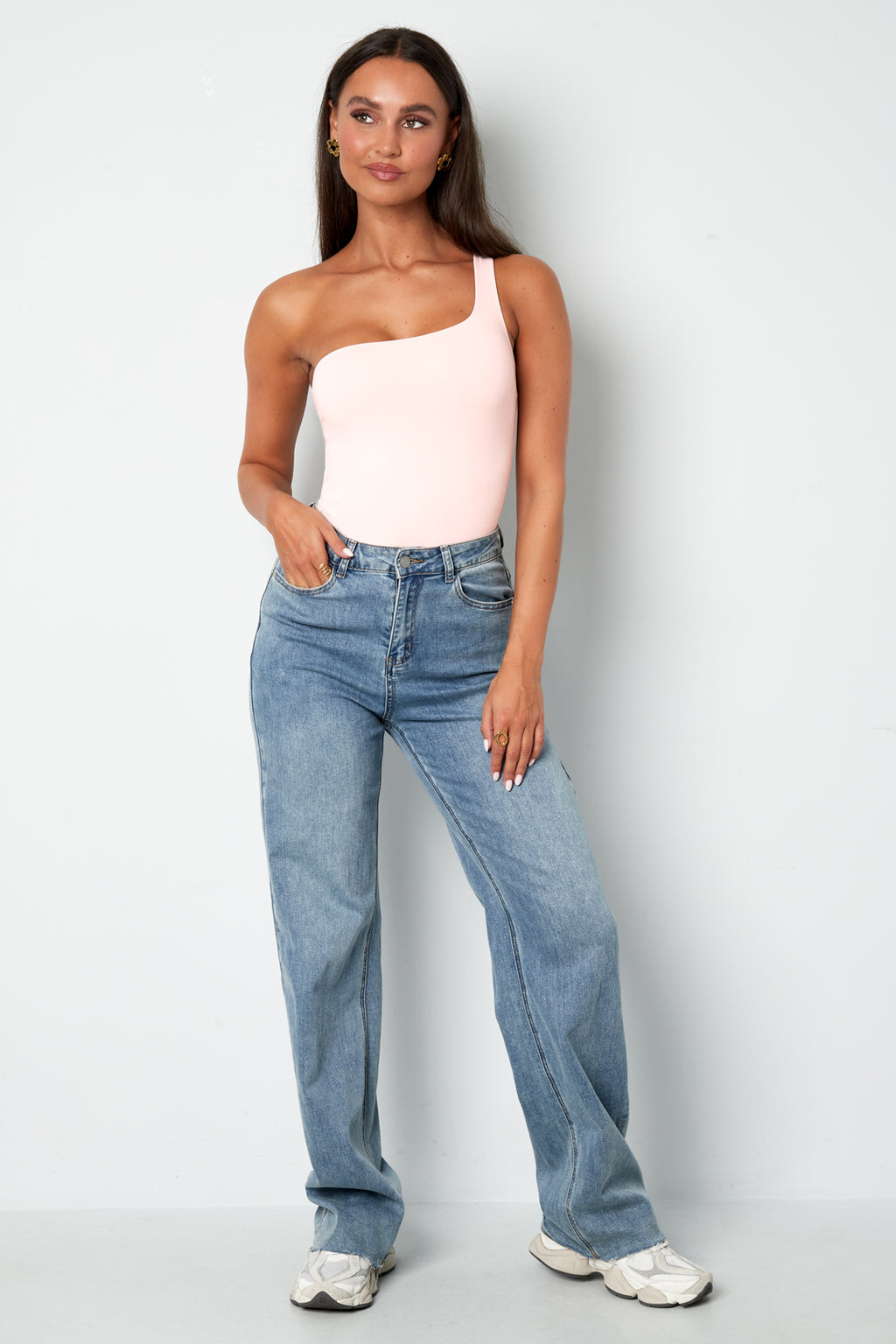 One shoulder body basic