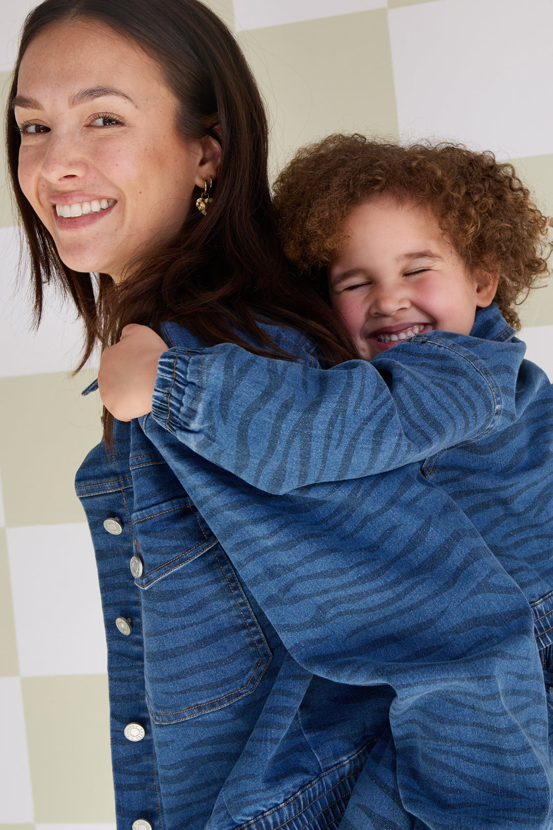 Twinning zebra style jacket